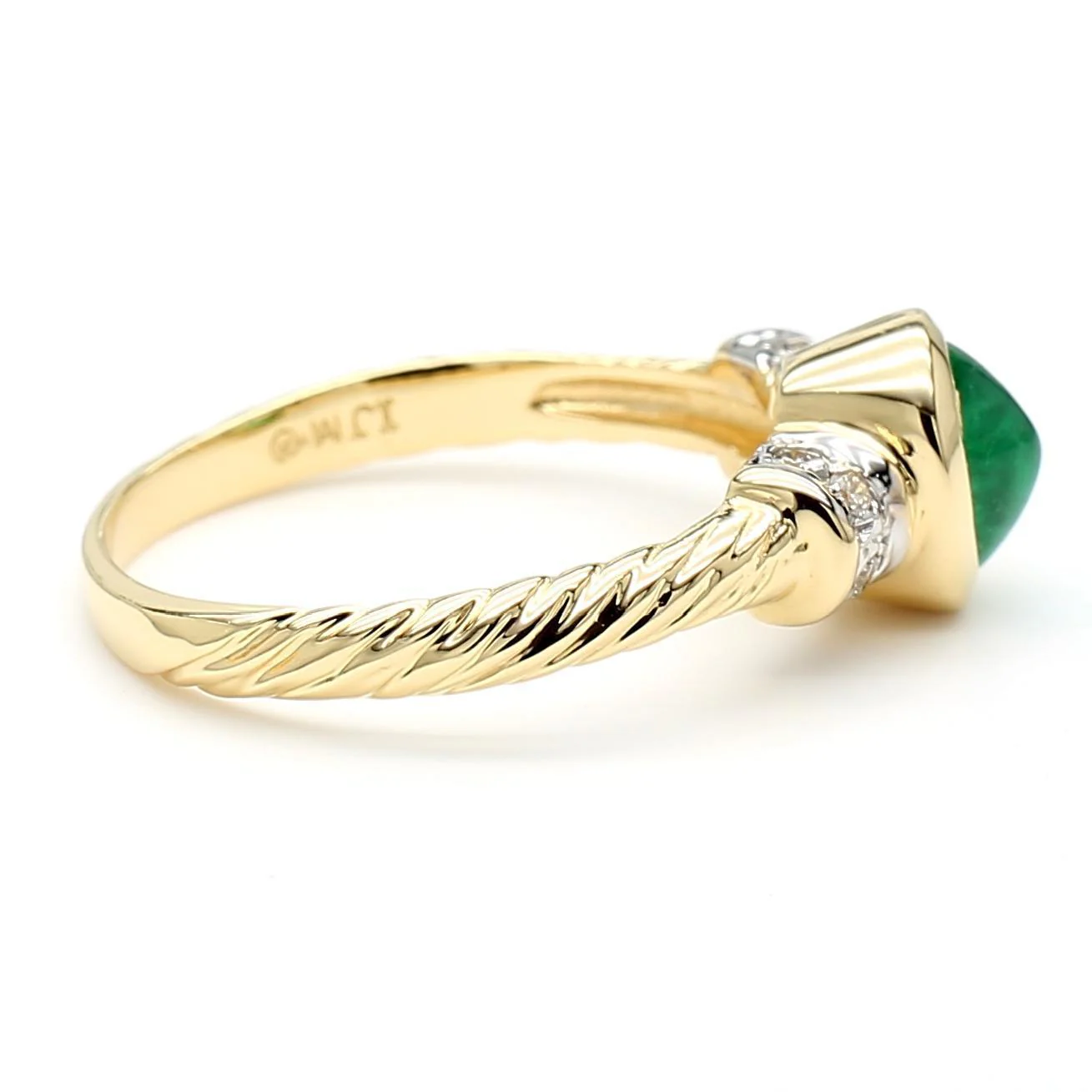 0.70 Carat Cabochon Emerald Bezel Set 14K Gold Ring - Image 5