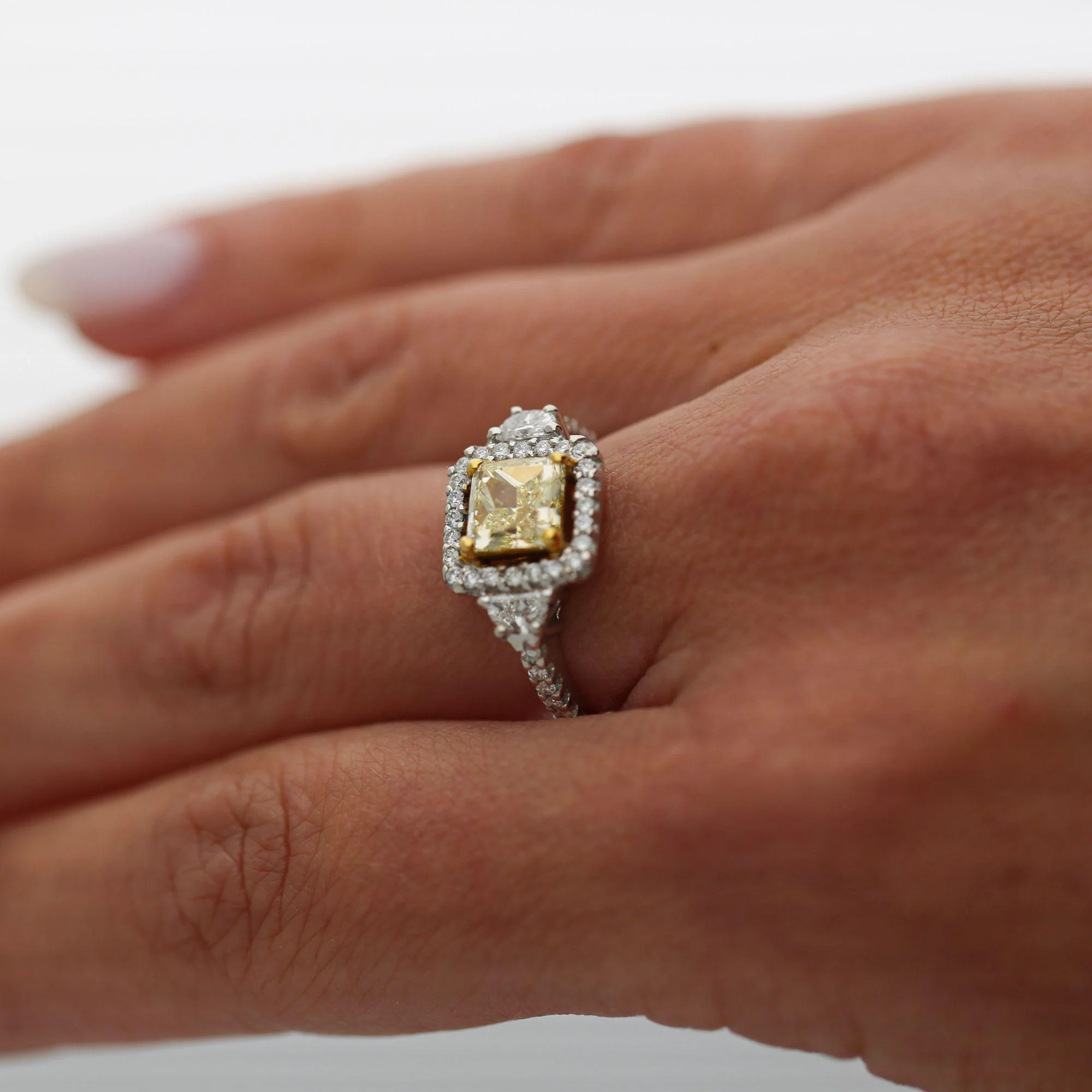 1.51 Carat Fancy Yellow Square Cut Diamond Halo 18K Gold Engagement Ring - Image 8