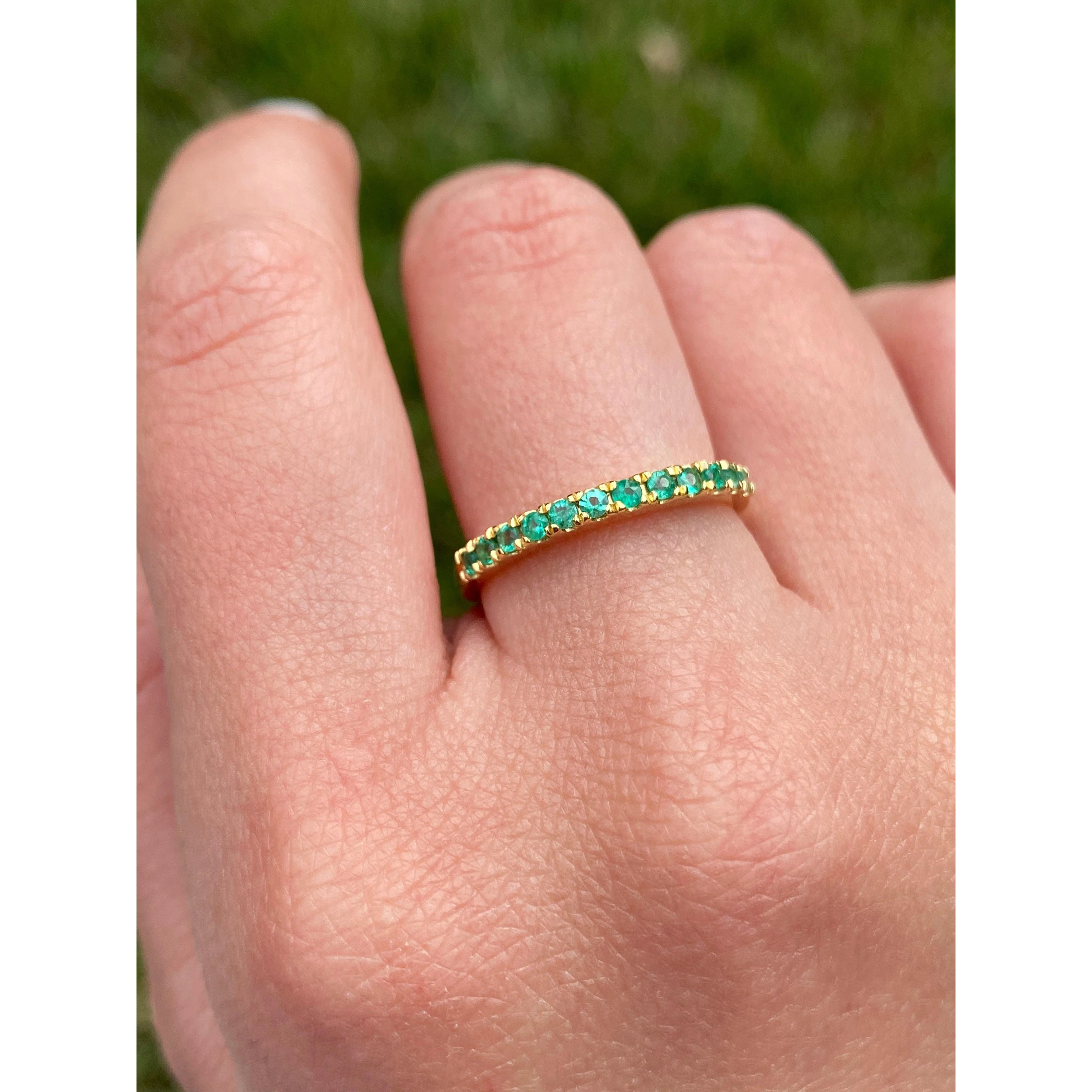 18k Solid Gold Natural Round Emerald Band | Size 6.5-7.5 | 2.0-2.5mm - Image 8