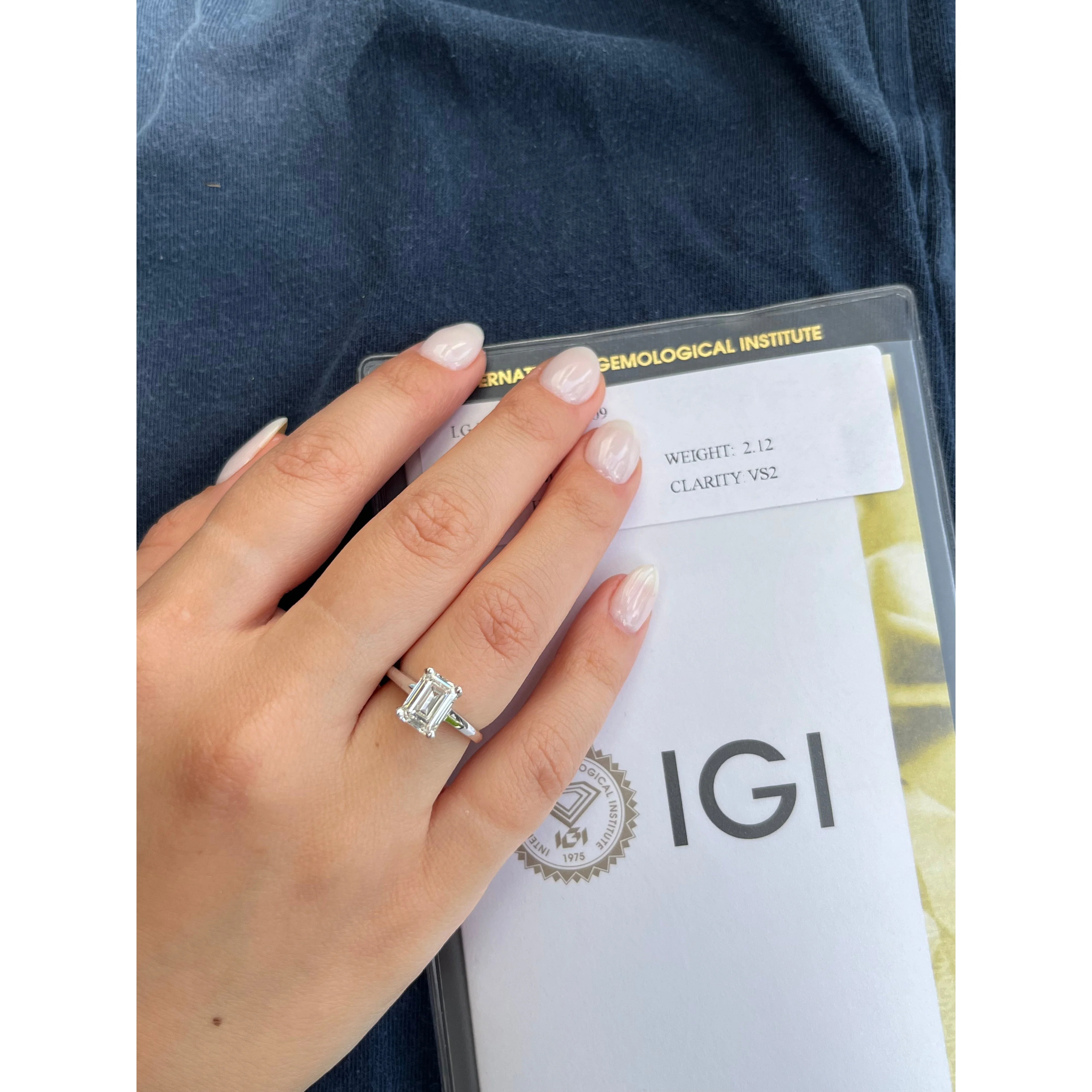 2.12 Carat H/VS2 Emerald Cut CVD Lab Diamond Ring in 14K White Gold - Image 5