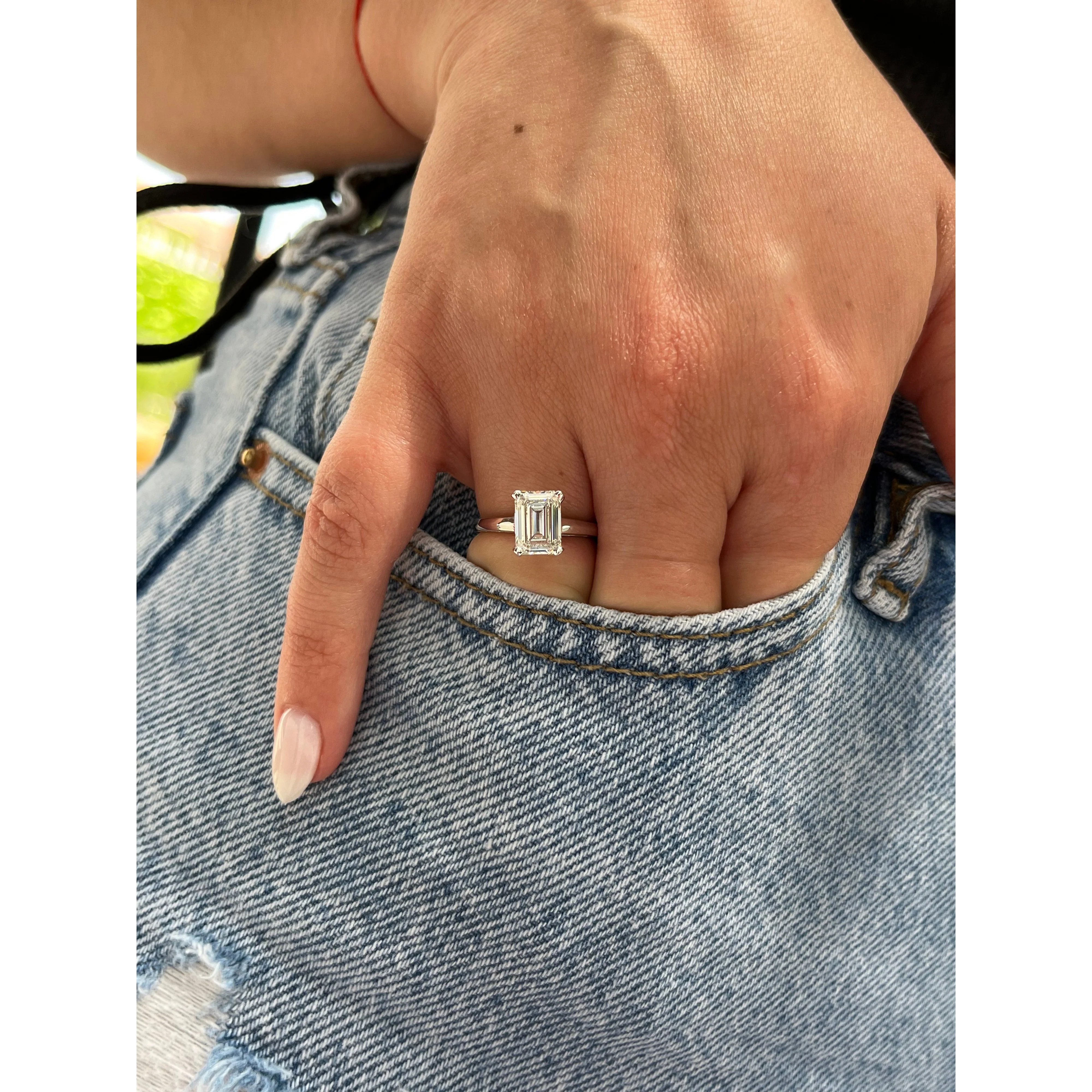 2.12 Carat H/VS2 Emerald Cut CVD Lab Diamond Ring in 14K White Gold - Image 8