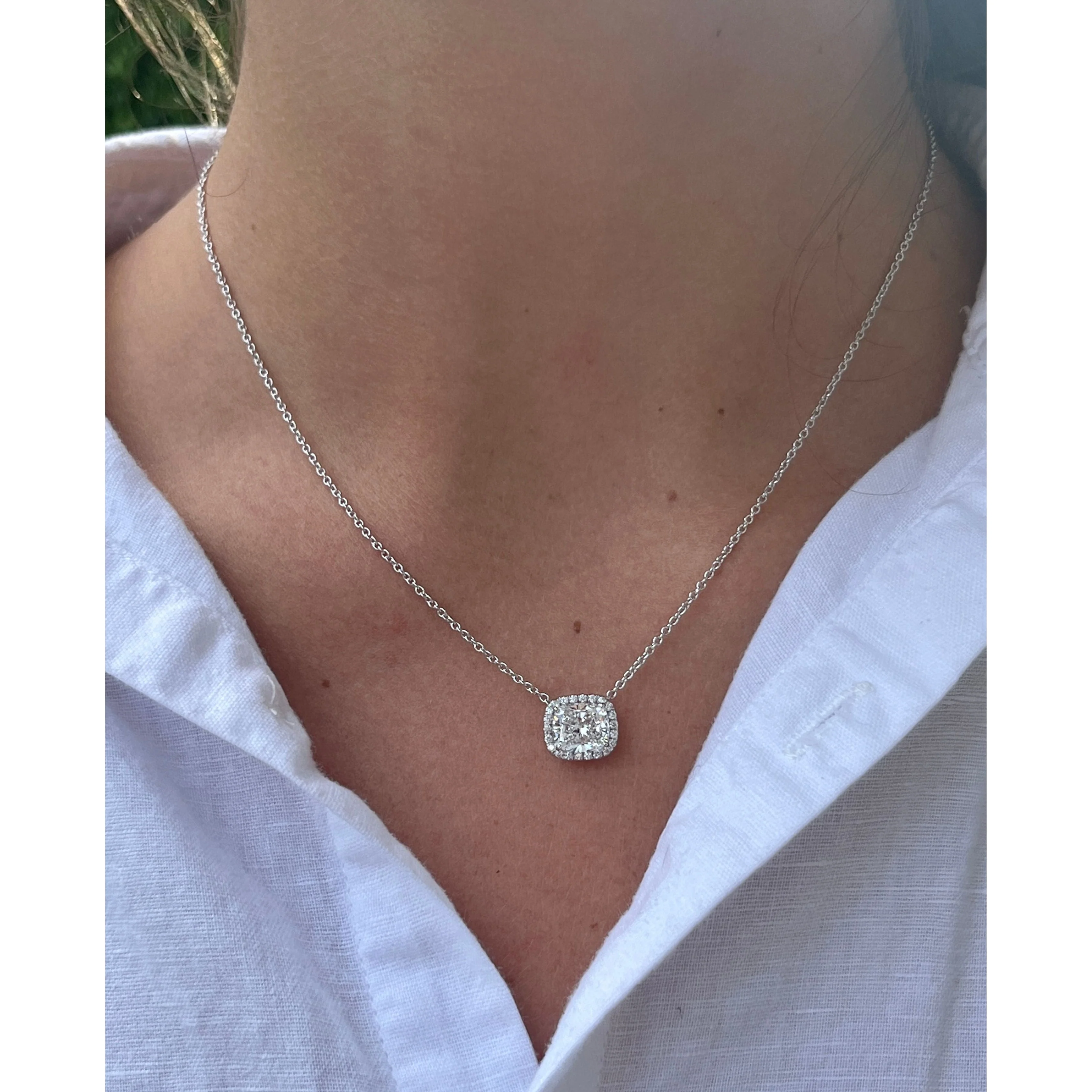 2.51 Carat Cushion cut Lab Grown Diamond CVD Pendant With Diamond Halo in Platinum 950 Setting | Cable Chain - Image 5