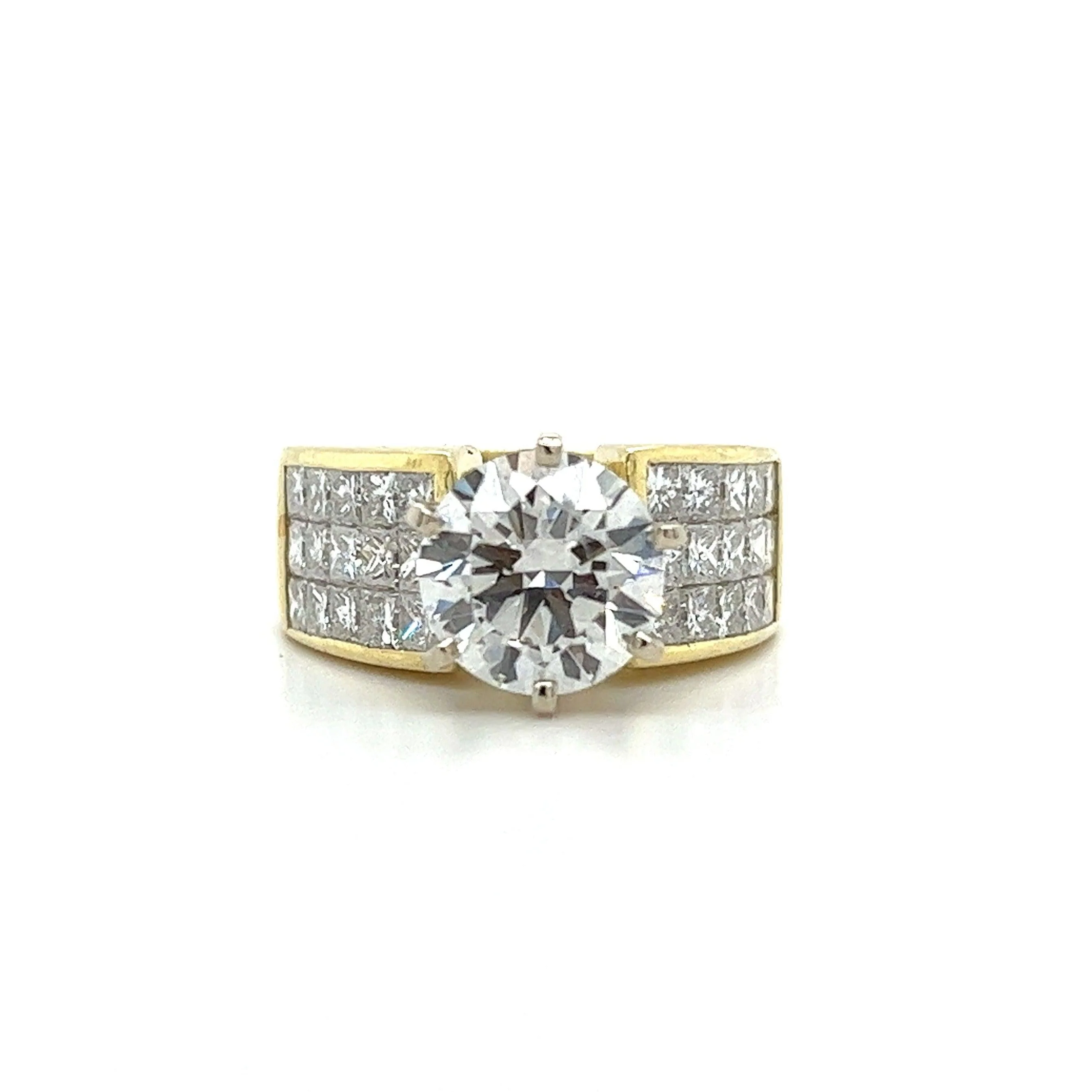 2.7 Carat Round Cut Lab Grown Diamond Ring with Princess Cut Diamond Cluster - Image 2