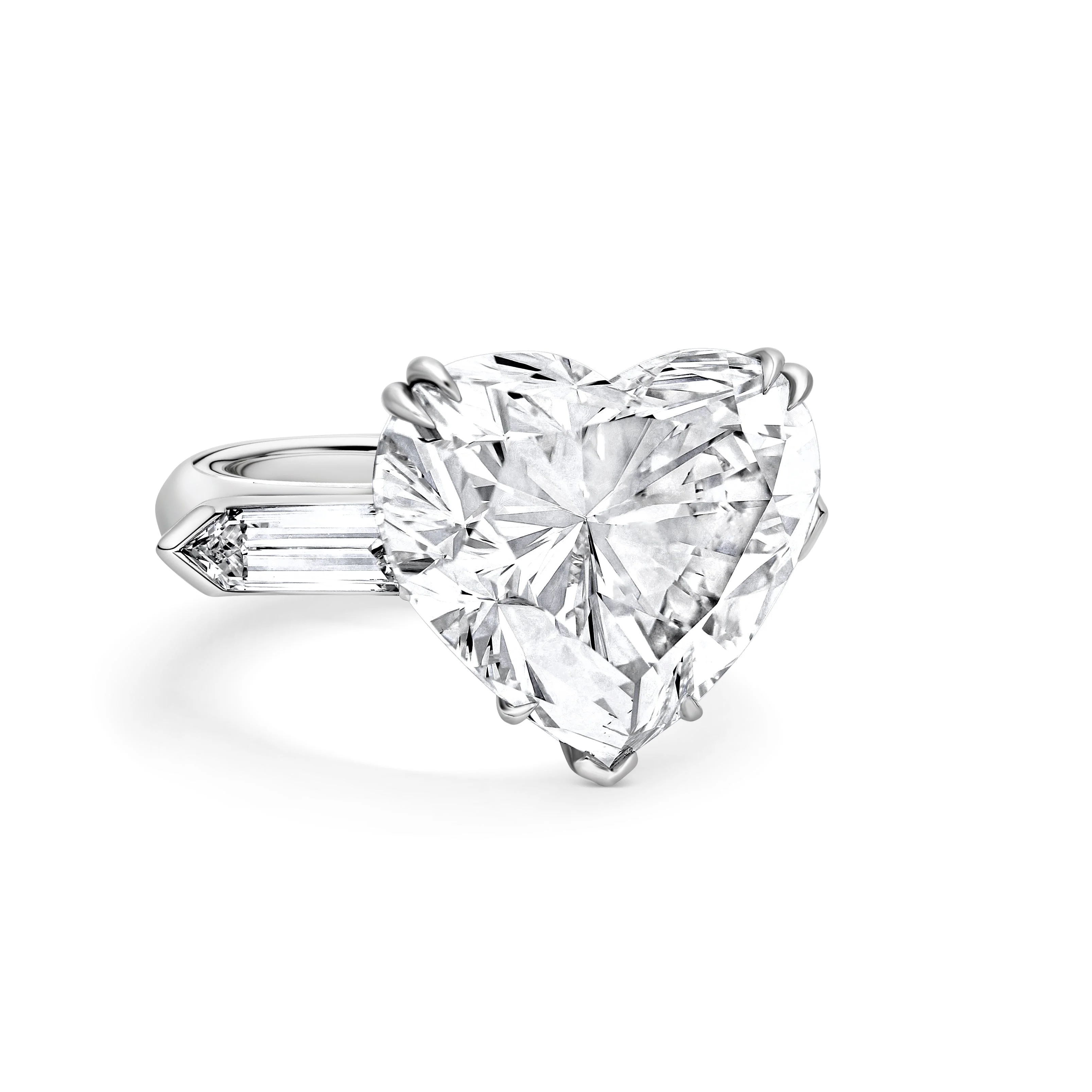 GIA Certified 18.95 Carat Internally Flawless Type II-A Heart-Cut Diamond Three Stone Ring - Image 2
