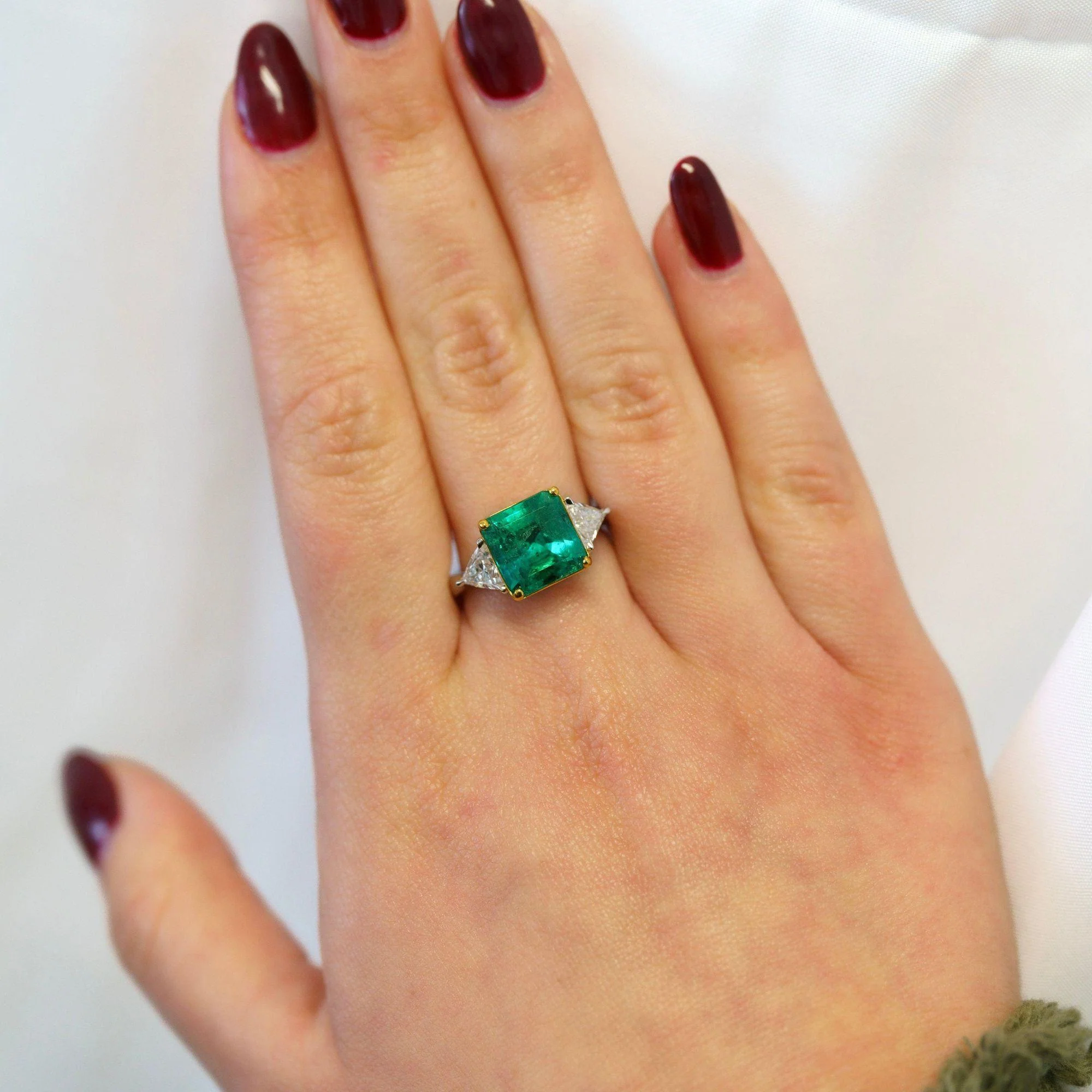 3.5 Carat Emerald & Diamond Three Stone Engagement Ring - Image 11