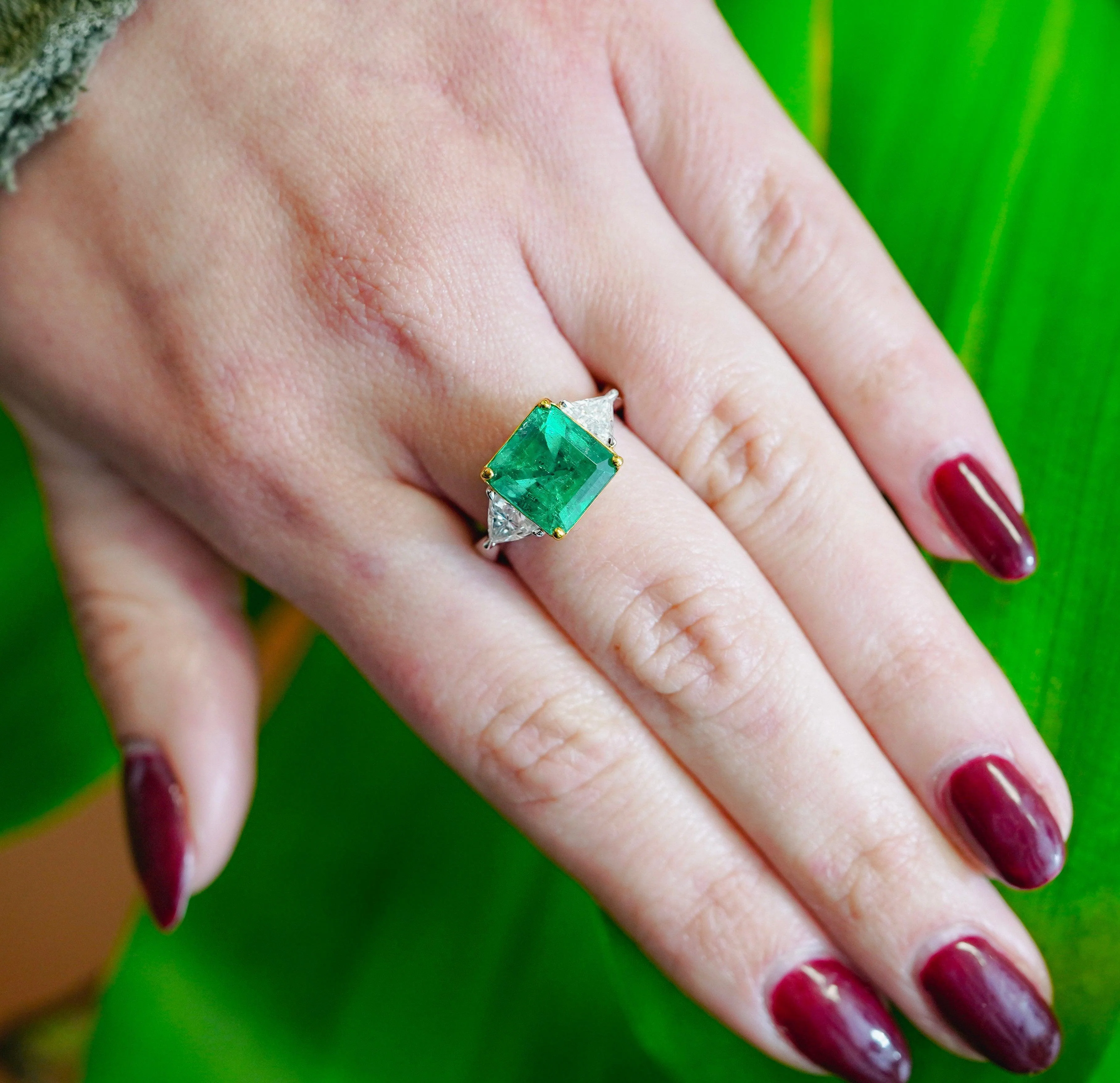 3.5 Carat Emerald & Diamond Three Stone Engagement Ring - Image 12
