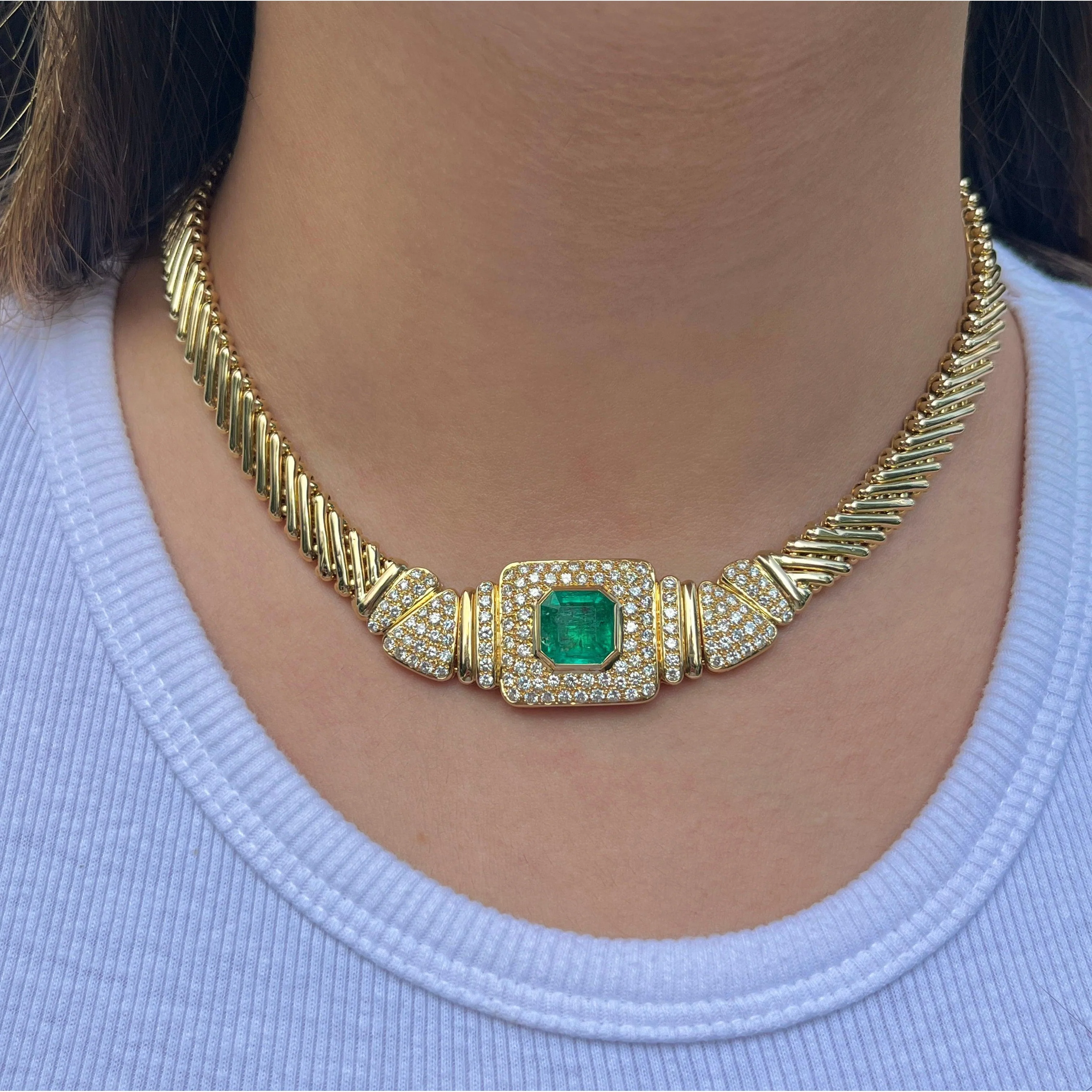 6 Carat Natural Colombian Emerald & Diamond Choker Necklace 18 Karat Gold - RS - Image 9