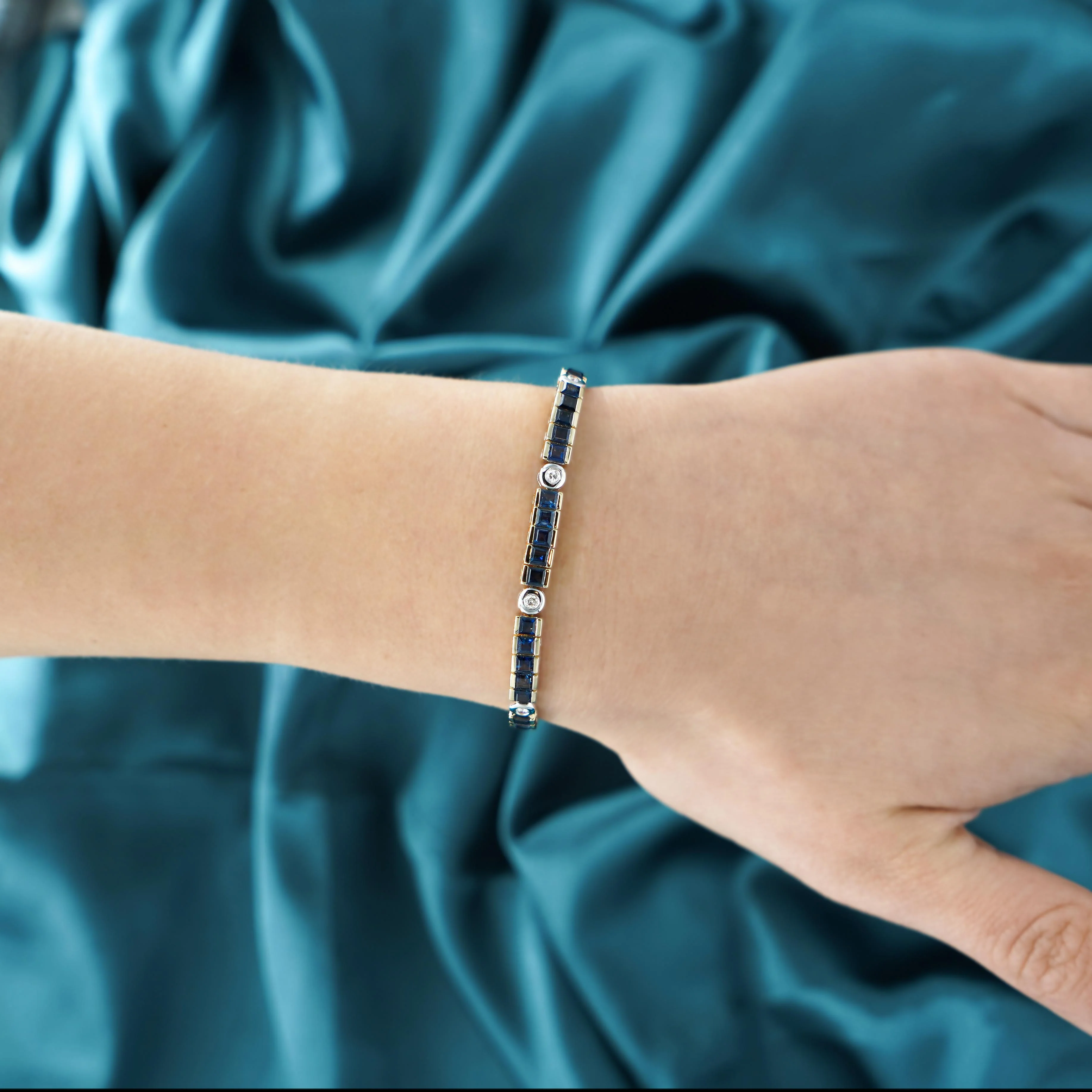 7.38 Carat Sapphire & Diamond Square & Round Link 18K Channel Tennis Bracelet - Image 3