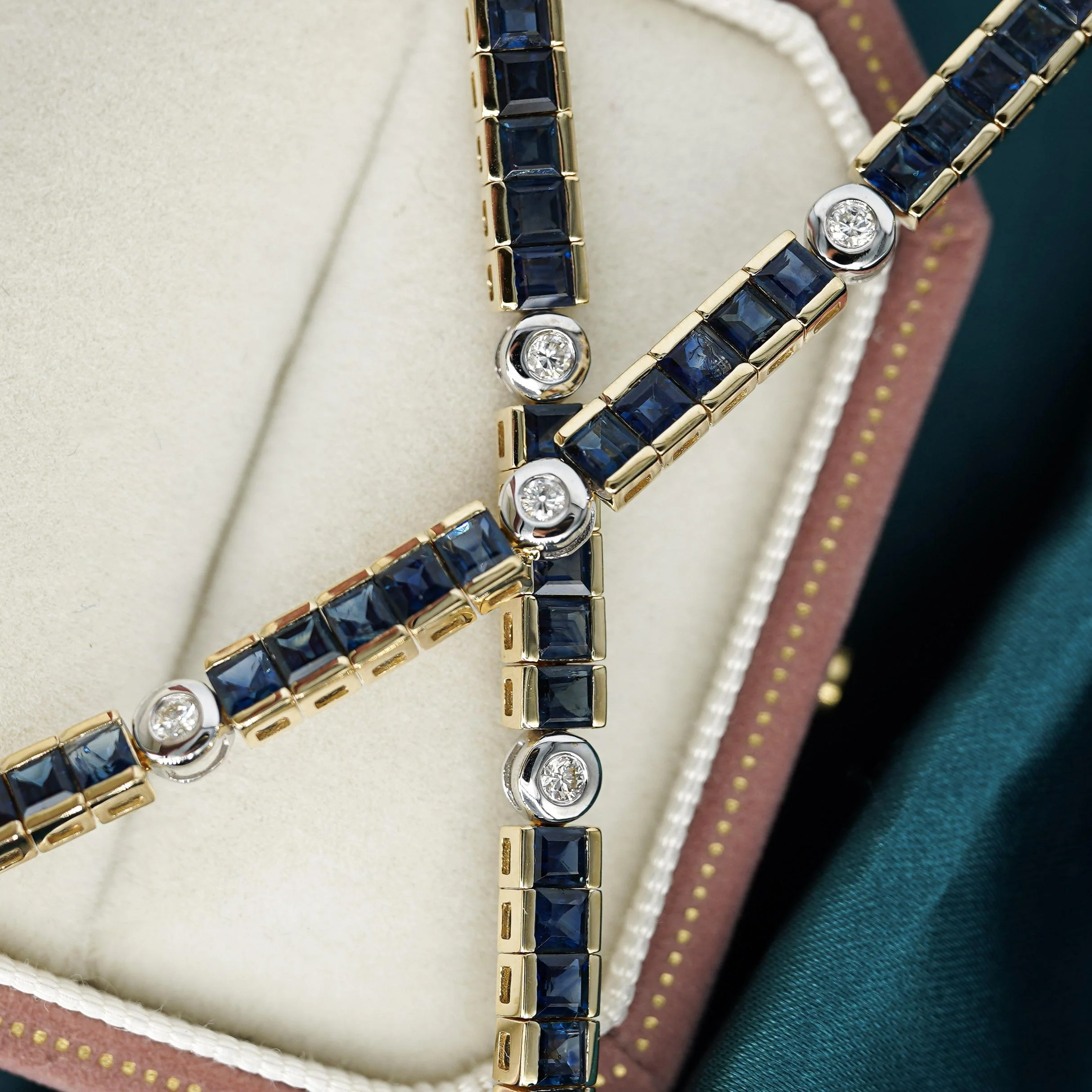 7.38 Carat Sapphire & Diamond Square & Round Link 18K Channel Tennis Bracelet - Image 4