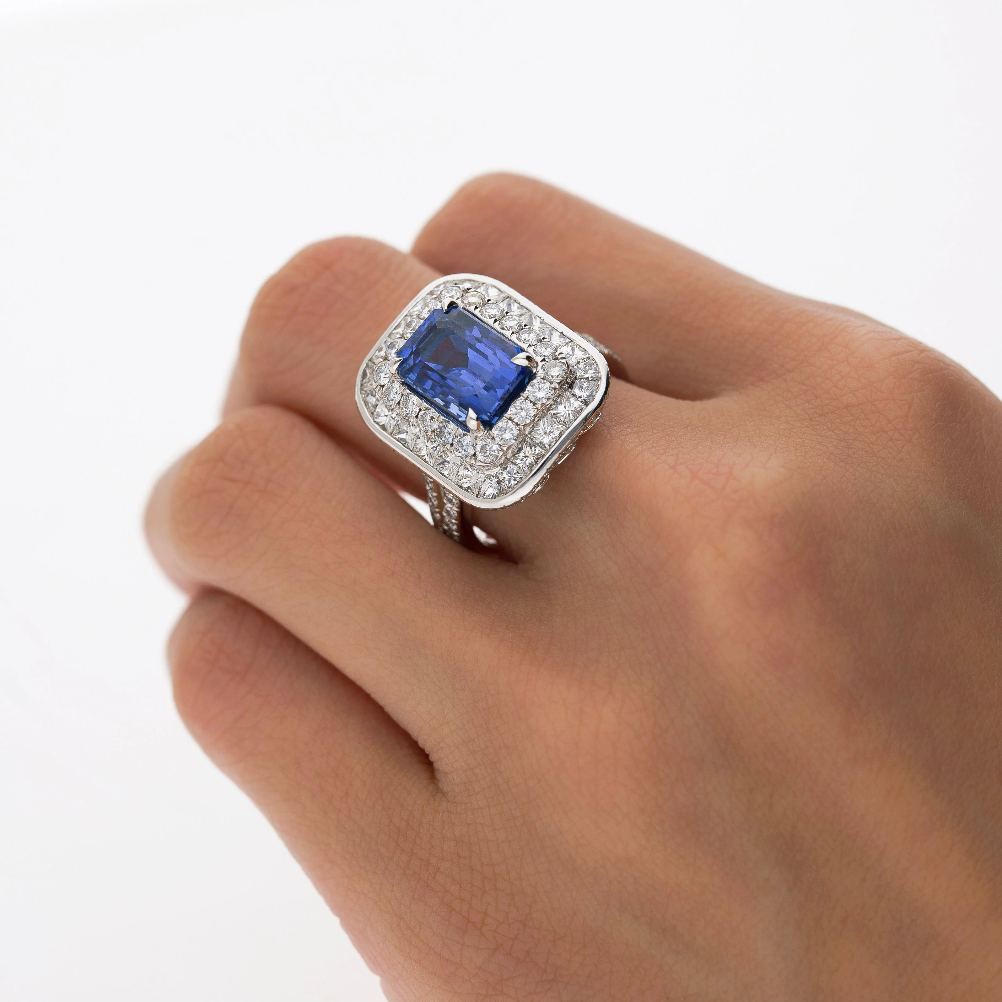 GIA Certified 6 Carat Emerald Cut No Heat Burma Blue Sapphire & Diamond Ring - Image 7