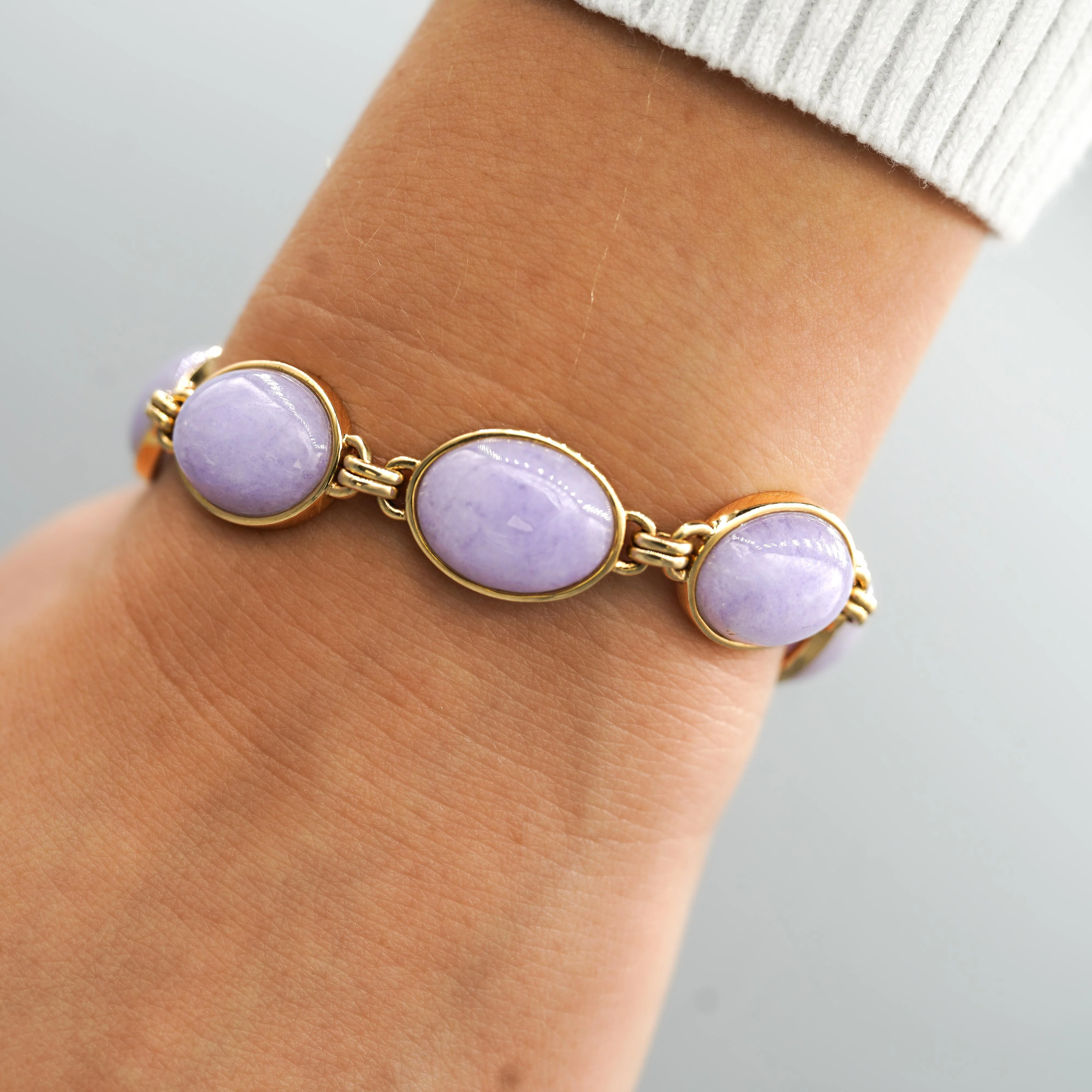 Gump's San Francisco Lavender Jade Link Bracelet and Earring Set - Image 4