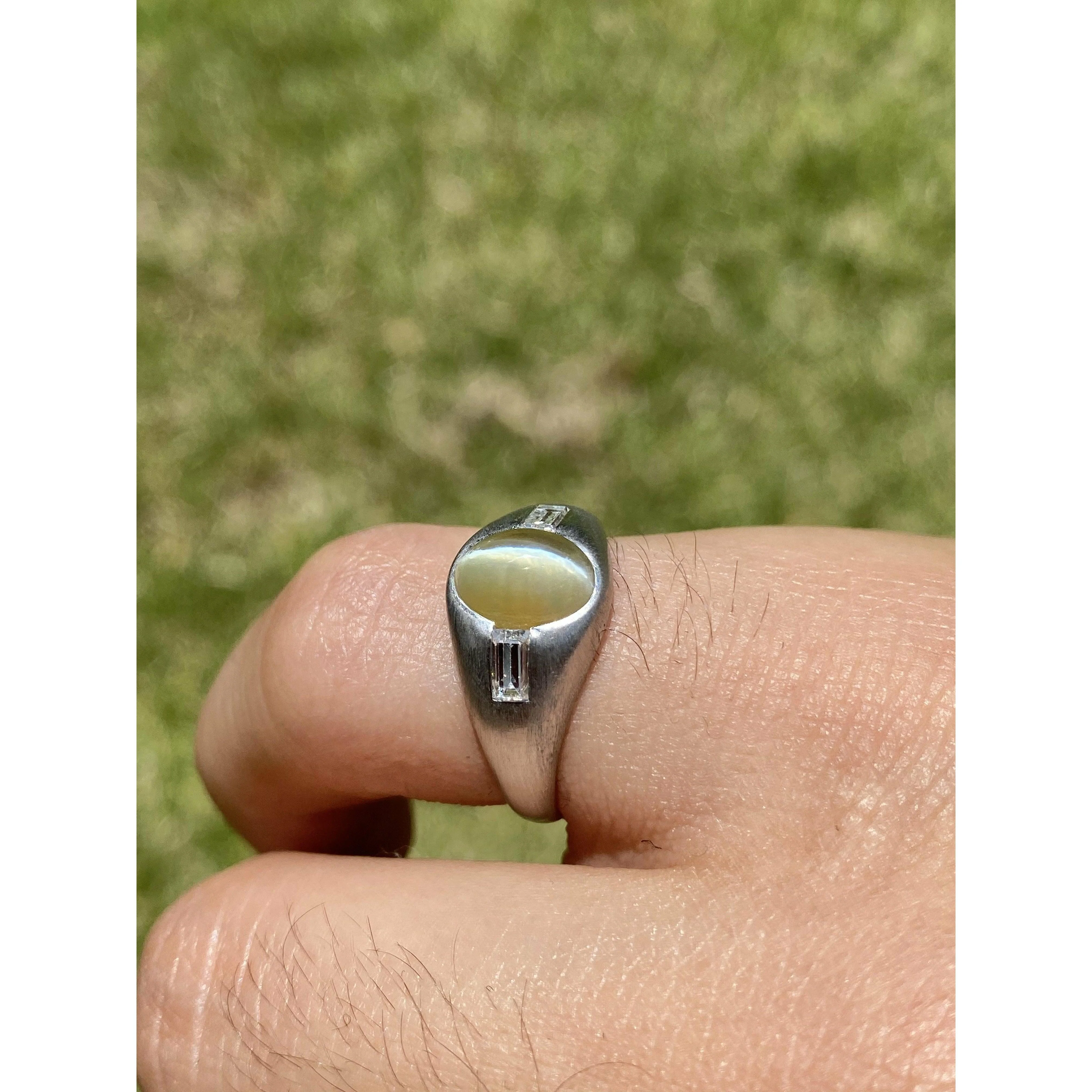 Natural Cats Eye and Baguette Cut Diamonds in Platinum Ring - Image 3