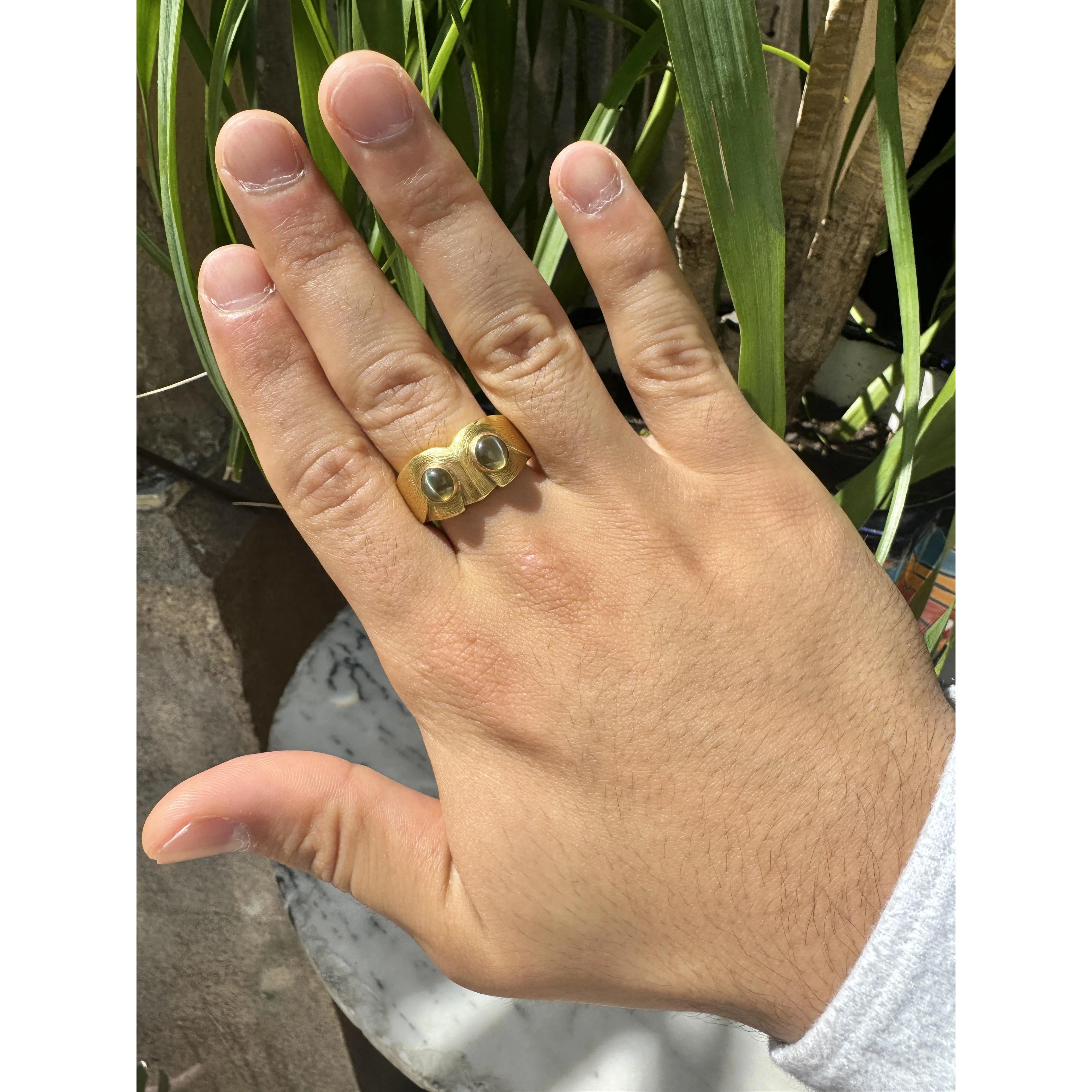 Vintage Potter & Mellen "Owl" Chrysoberyl Cats-Eye Men's Brushed 18k Gold Ring - Image 6