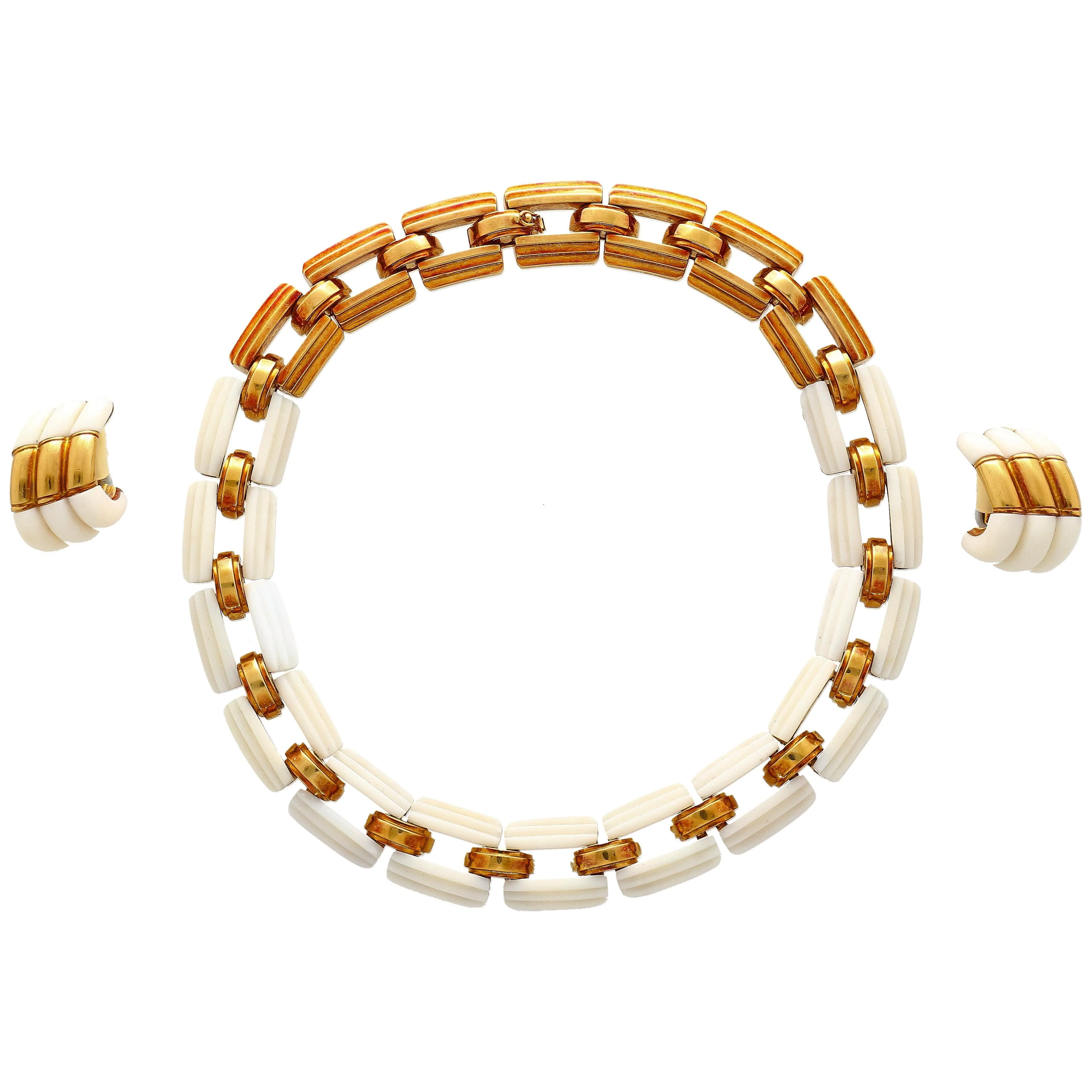 White Agate & 18K Yellow Gold Earring & Link Necklace Jewelry Set